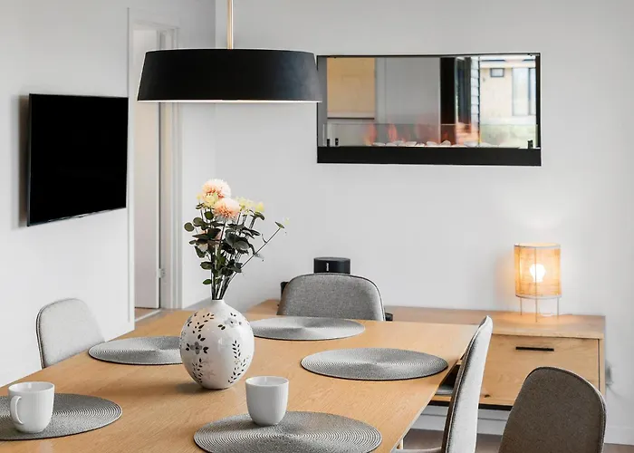 4 Bedroom Stunning In