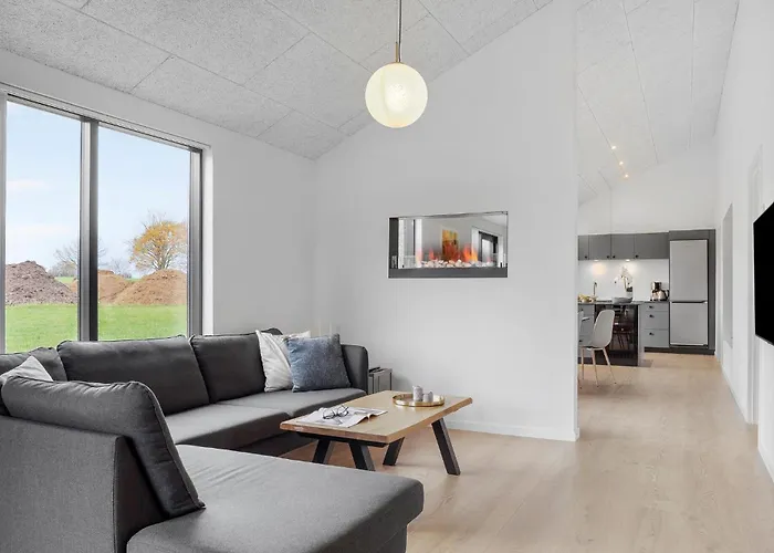 Σπίτι διακοπών 4 Bedroom Stunning In